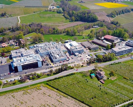 L’Arc lémanique peut compter sur une formule magique qui lui permet d’accueillir des multinationales comme le géant pharmaceutique Merck, à Aubonne. PRNewsfoto/Merck