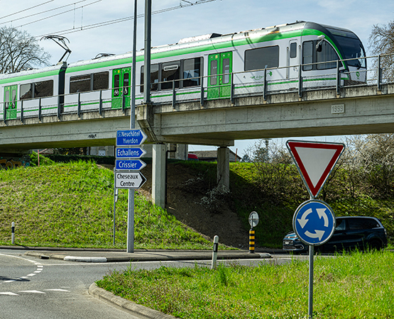 La restauration d’une ligne de train entre Vevey et Châtel-St-Denis permettrait de relier Bulle à la Riviera lémanique. ARC Jean-Bernard Sieber