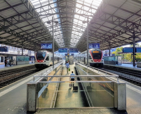 Les quais de la gare de Lausanne seront allongés à 430 mètres et la grande marquise également prolongée. BIC