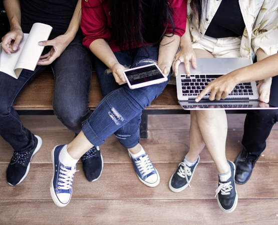 Il existe déjà, dans les gymnases vaudois, des cours d’informatique parfois couplés avec de la bureautique. ibravery Fotolia